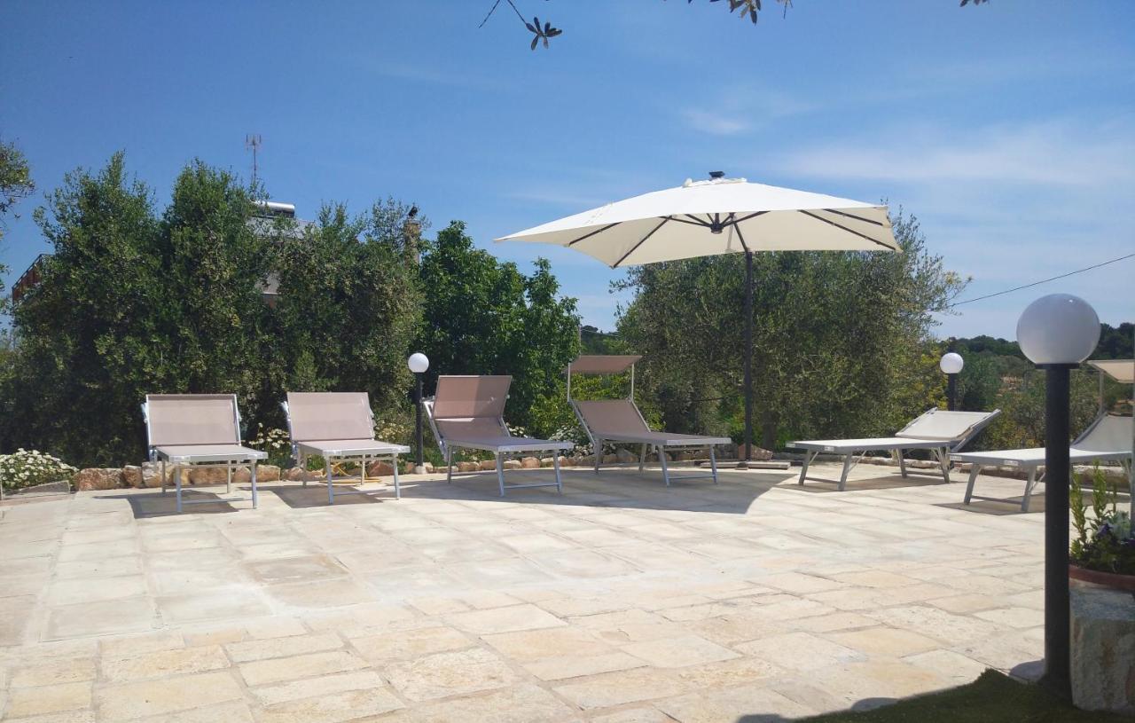 Trullo Le Tre Sorelle Cisternino Bagian luar foto